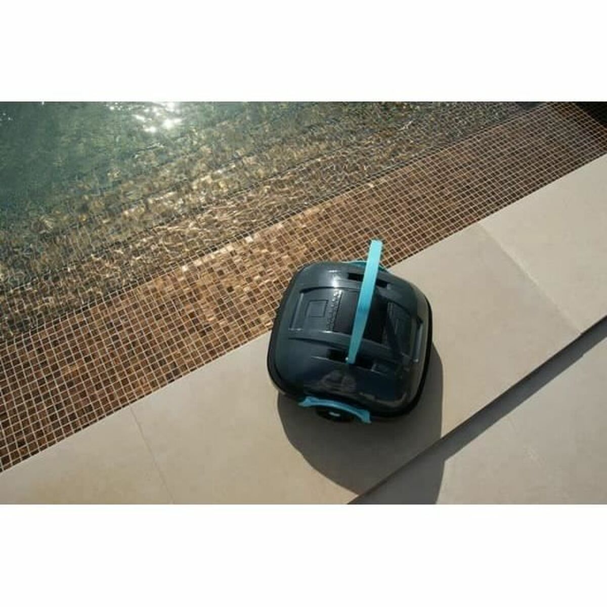 Swimming Pool Robot Vacuum Cleaner-1